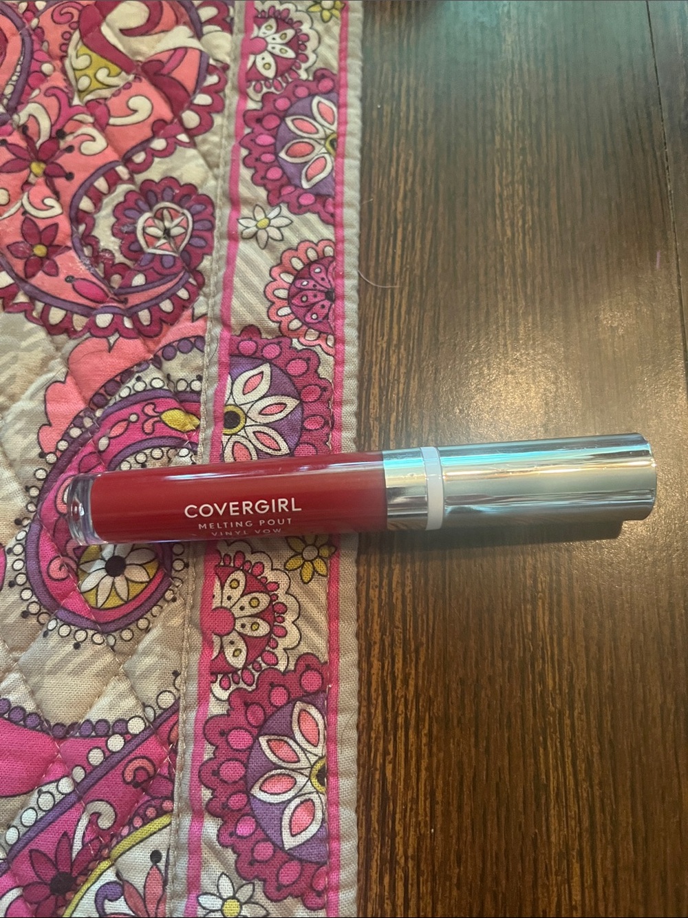 COVERGIRL Melting Pout Liquid Lipstick in Rose Red